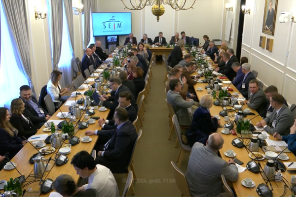 Unihouse S.A. na konferencji „Polityka mieszkaniowa – fundusze i technologie. Czego potrzebują samorządy, aby rozwijać budownictwo społeczne i komunalne?”