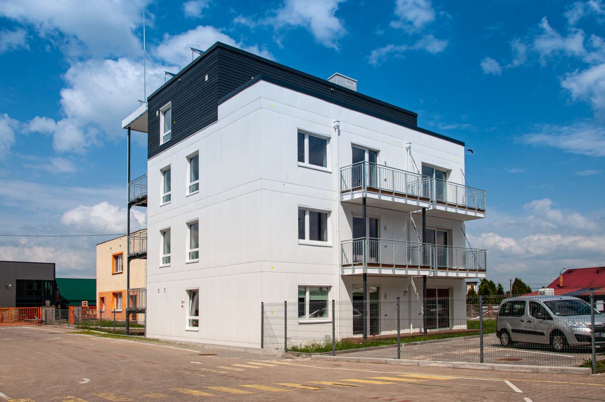 Budynek B+R zeroenergretyczny unihouse