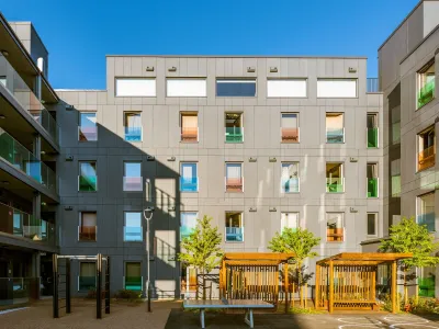 Od projektu do realizacji – jak przebiega budowa hotelu modułowego? Zobacz na przykładzie Akademików Nardobakken i Persaunet, które powstały w 8 miesięcy