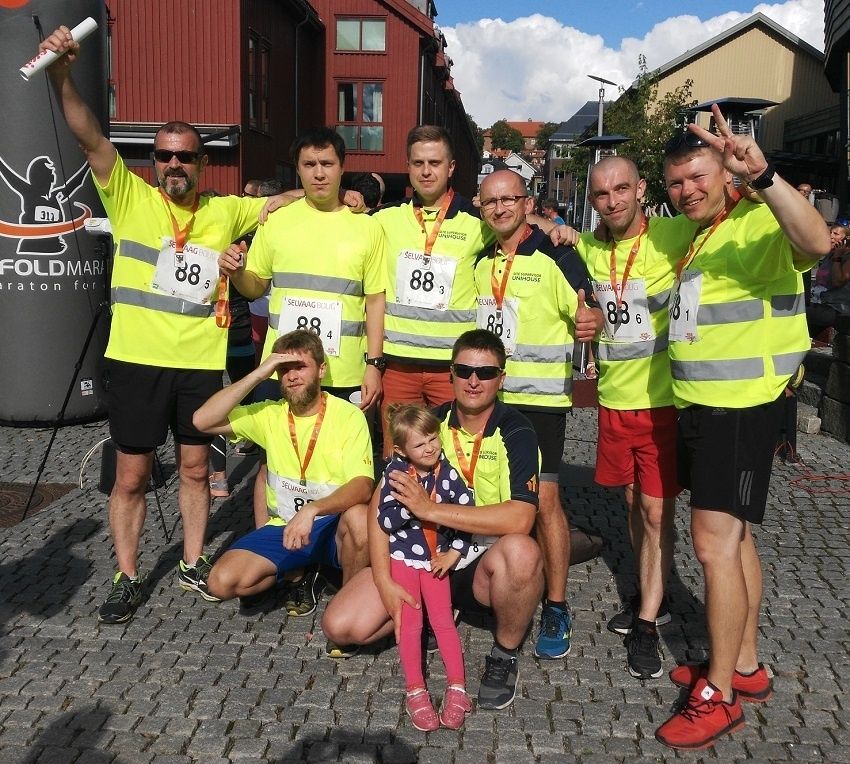 Pracownicy Unihouse z budowy Kaldnes zajęli 30. miejsce w lokalnym maratonie w Norwegi